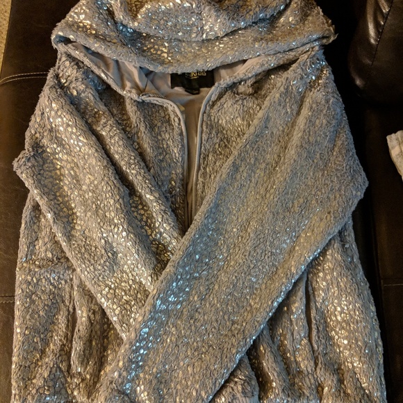 Pink sparkly zupup jacket - Picture 2 of 3